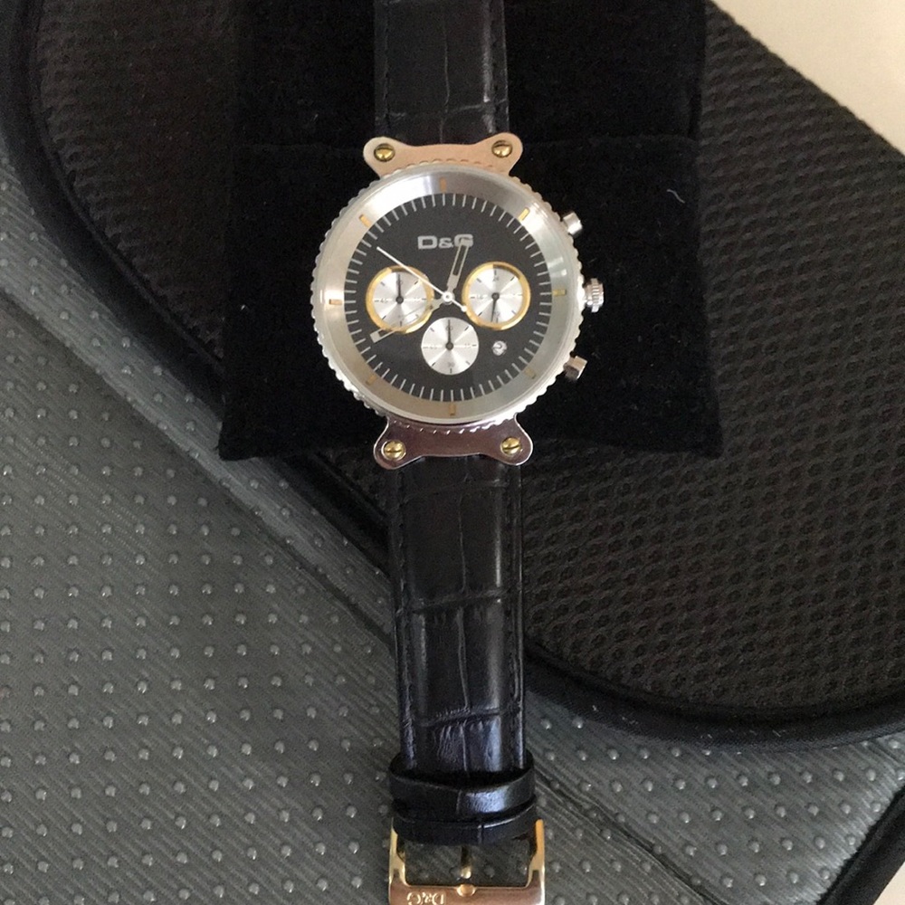 D&G Time men’s black leather watch